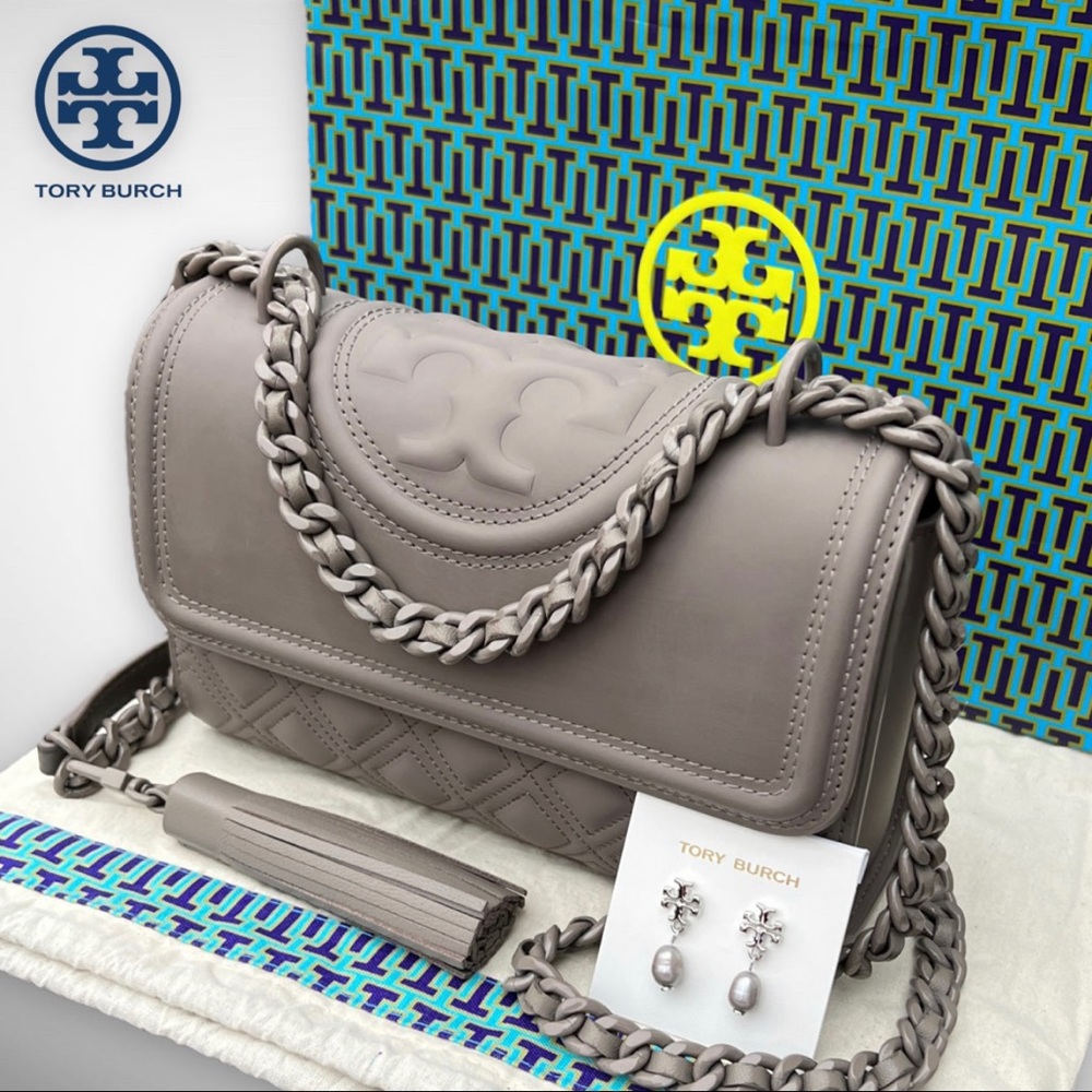 AUTH. Tory Burch Fleming Matte Small Shoulder Bag $498 - Picture 14 of 17